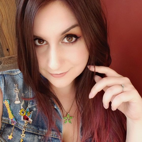 Meet your Posher, Brittany - Picture 1 of 1